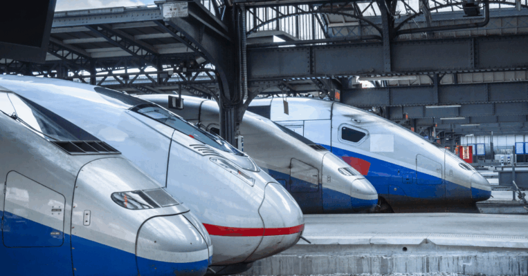 Retard de train : comment me faire rembourser ?